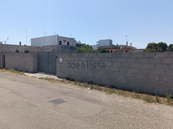 casa semindipendente in vendita a Vernole in zona Strudà