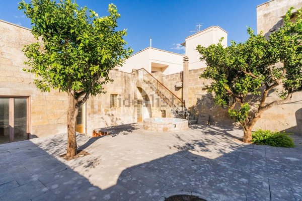 casa indipendente in vendita a Vernole