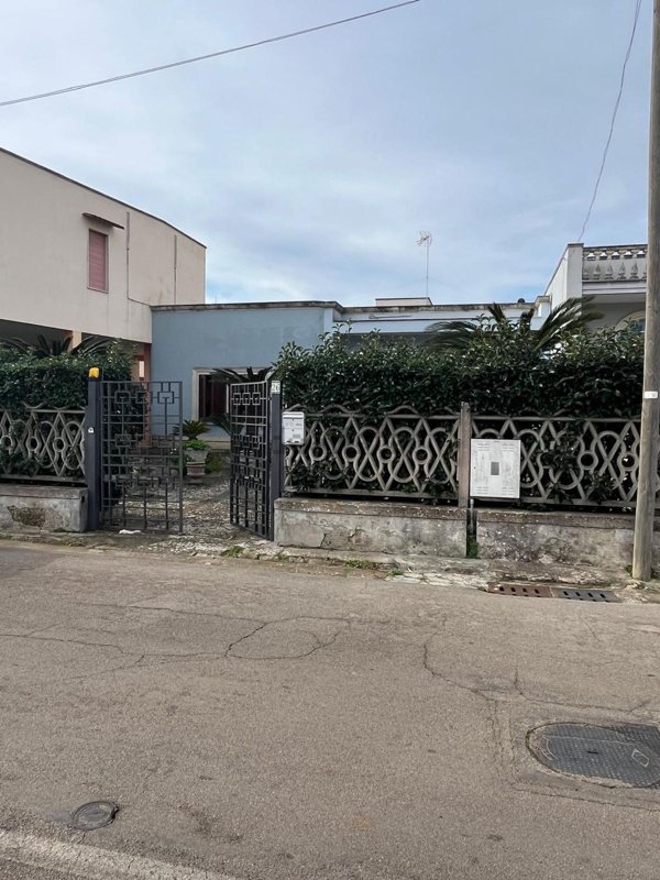 casa indipendente in vendita a Zollino