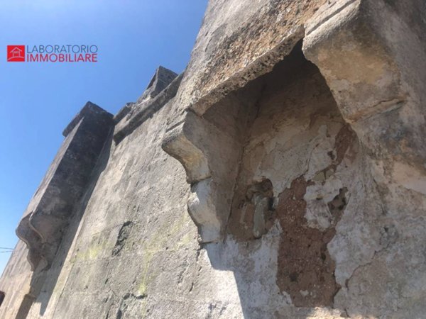 casa indipendente in vendita a Castro(LE)