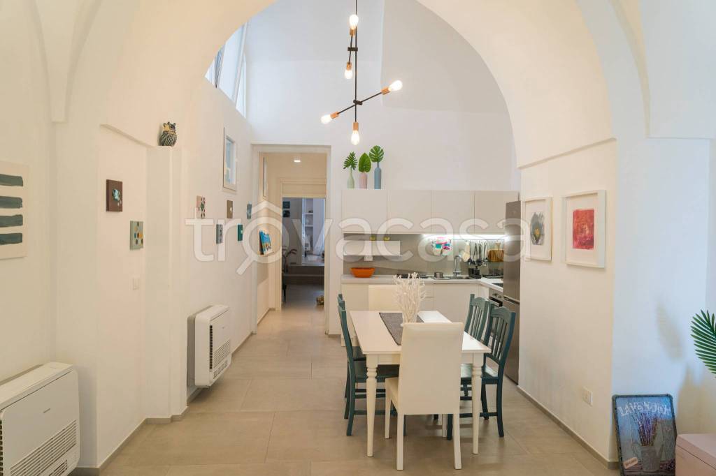 appartamento in vendita a Castro(LE)