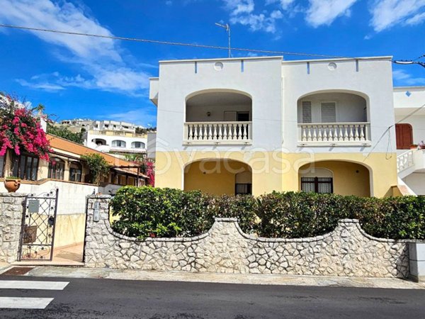 appartamento in vendita a Castro(LE)