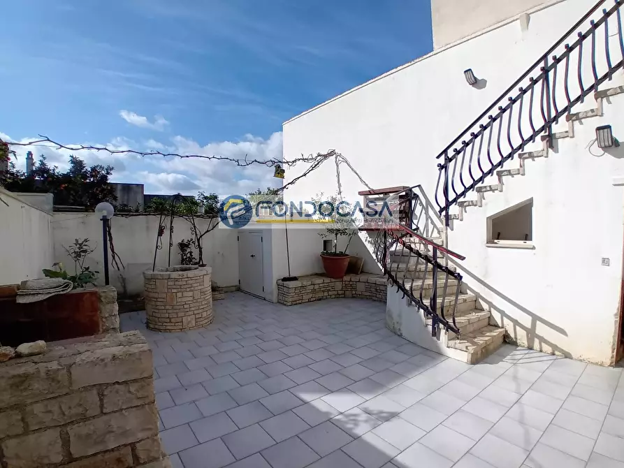 casa indipendente in vendita a Castro(LE)