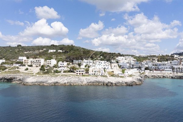 casa indipendente in vendita a Castro(LE)