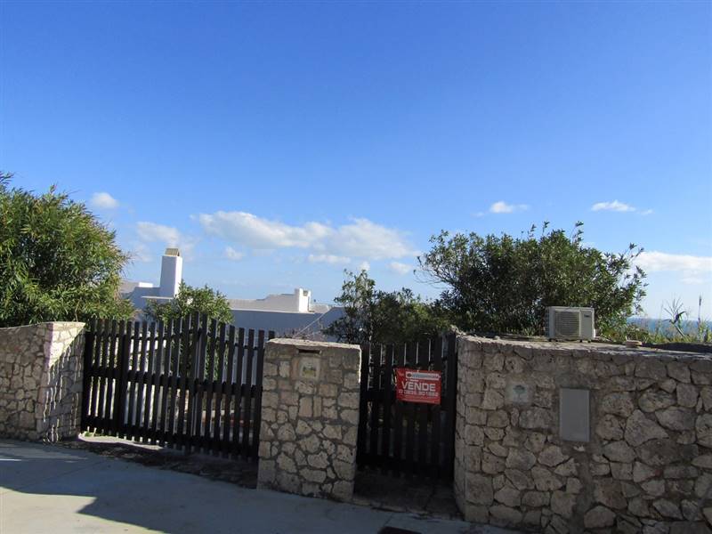 casa indipendente in vendita a Castro(LE)