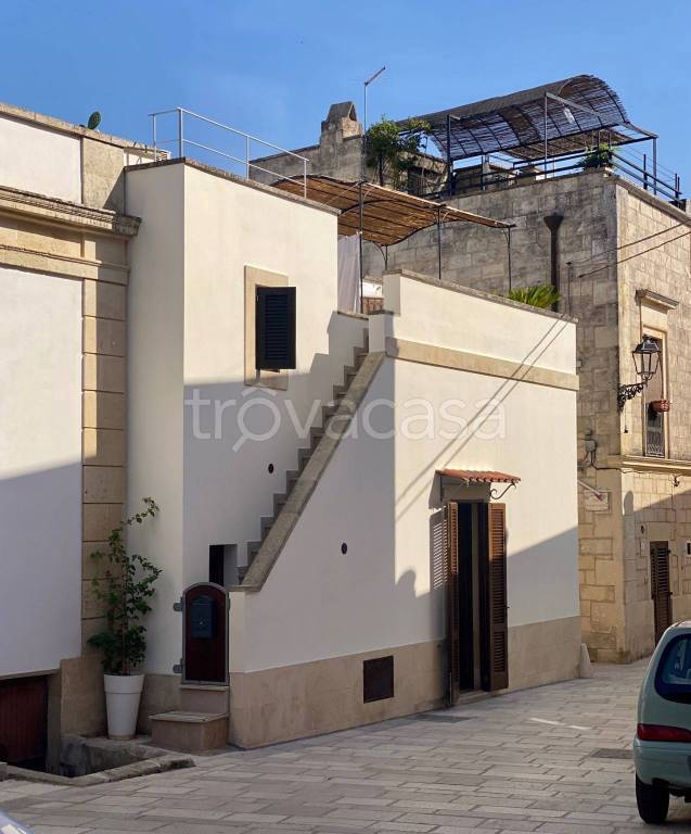casa indipendente in vendita a Castro(LE)