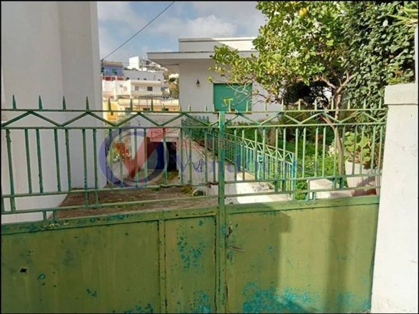 casa indipendente in vendita a Castro(LE)