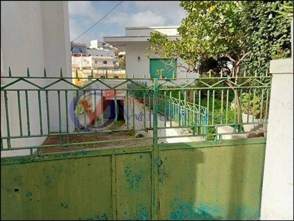 casa indipendente in vendita a Castro(LE)