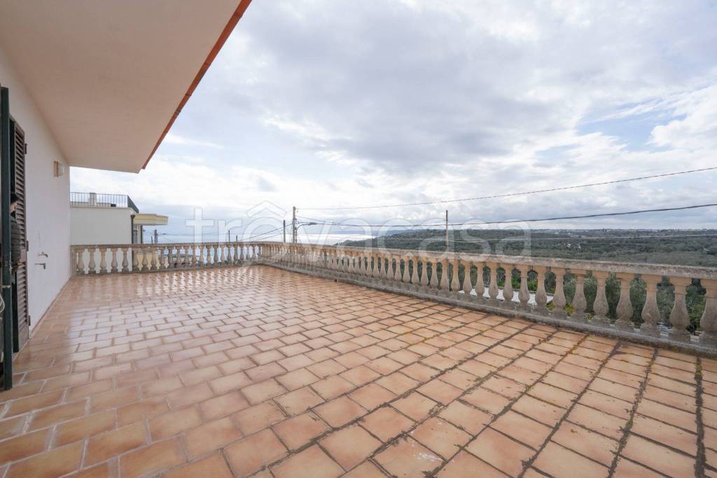 casa indipendente in vendita a Castro(LE)