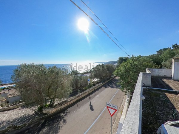 casa indipendente in vendita a Castro(LE)