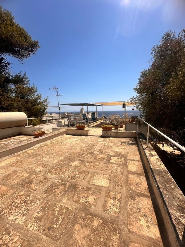 appartamento in vendita a Castro(LE)