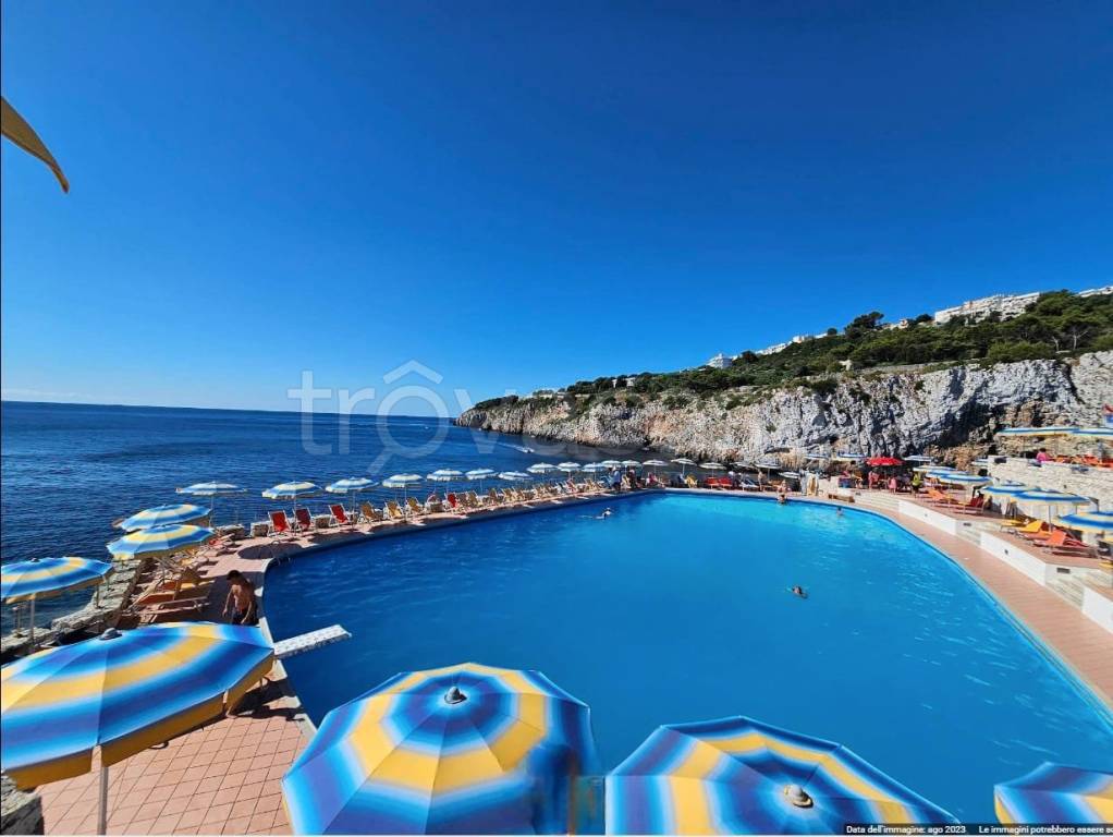 casa indipendente in vendita a Castro(LE)