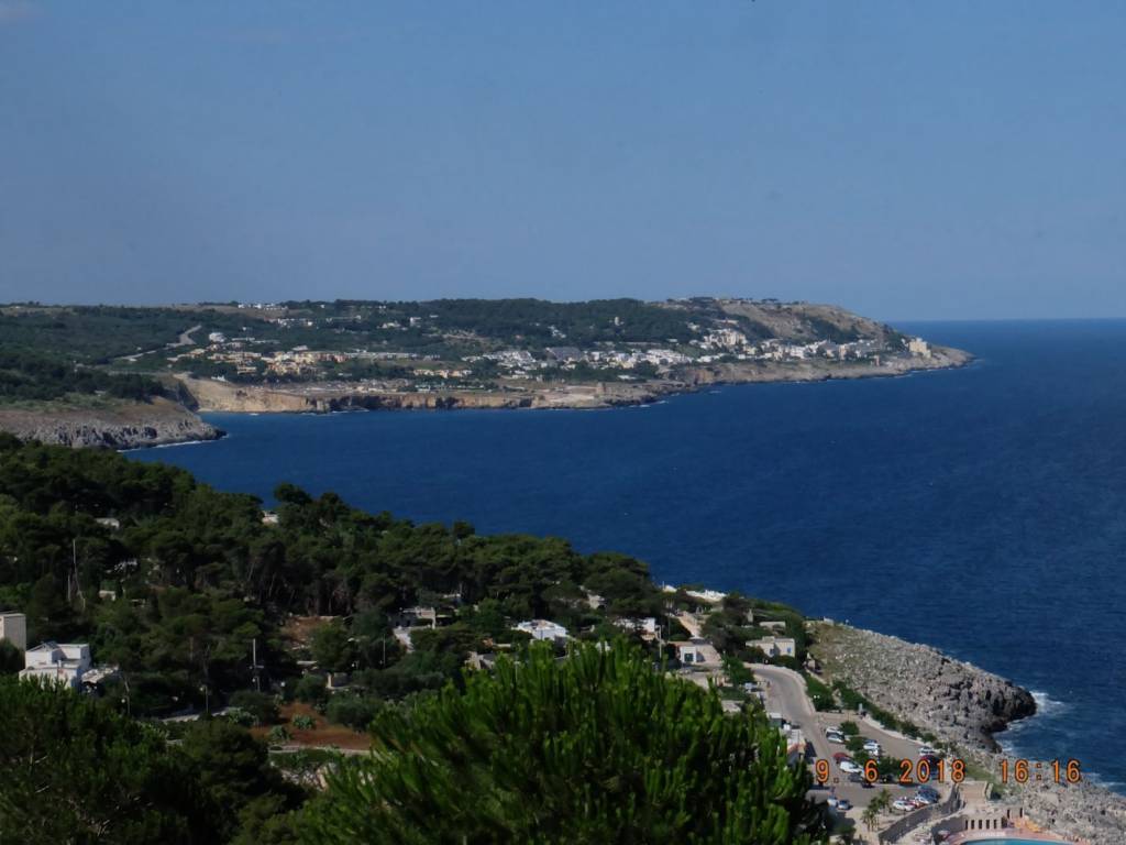 casa indipendente in vendita a Castro(LE)