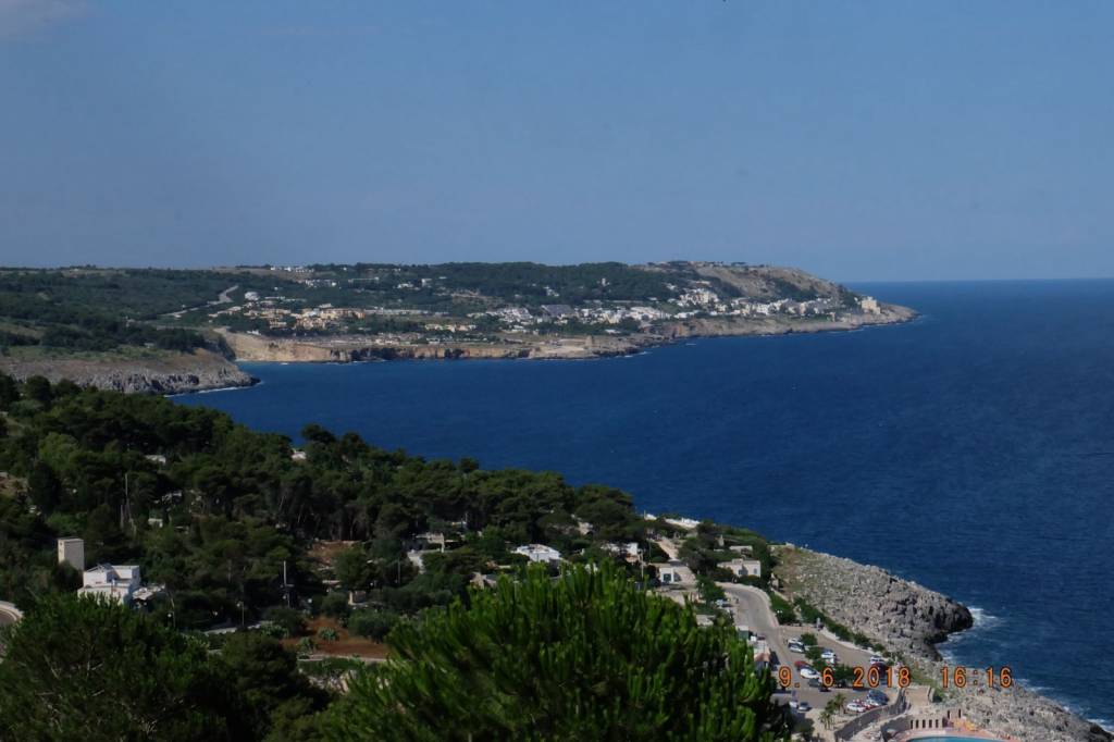 casa indipendente in vendita a Castro(LE)