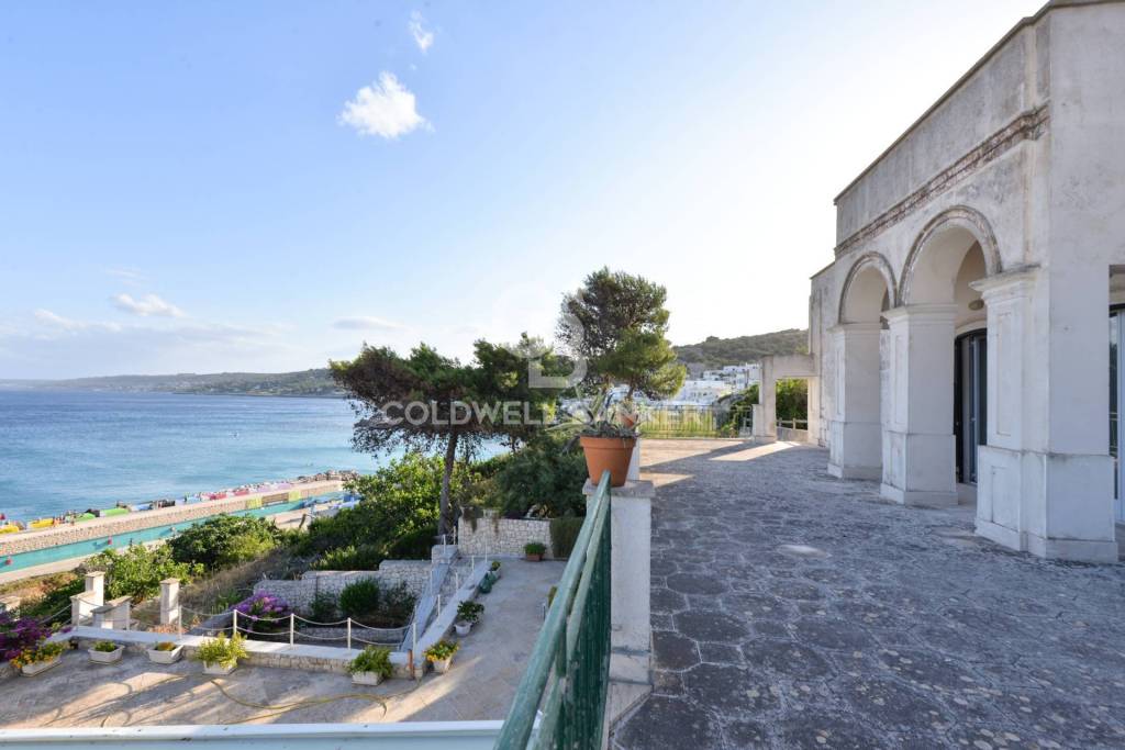 appartamento in vendita a Castro(LE)