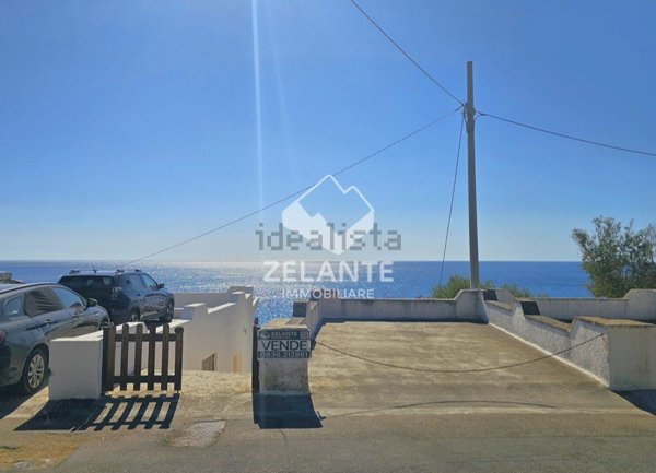 appartamento in vendita a Castro(LE)