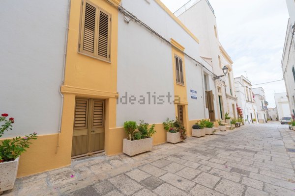 casa indipendente in vendita a Castro(LE)