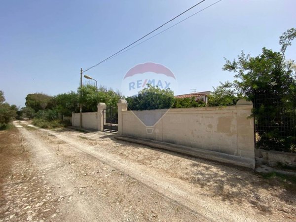 casa indipendente in vendita a Porto Cesareo