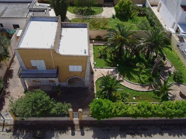 casa indipendente in vendita a Porto Cesareo