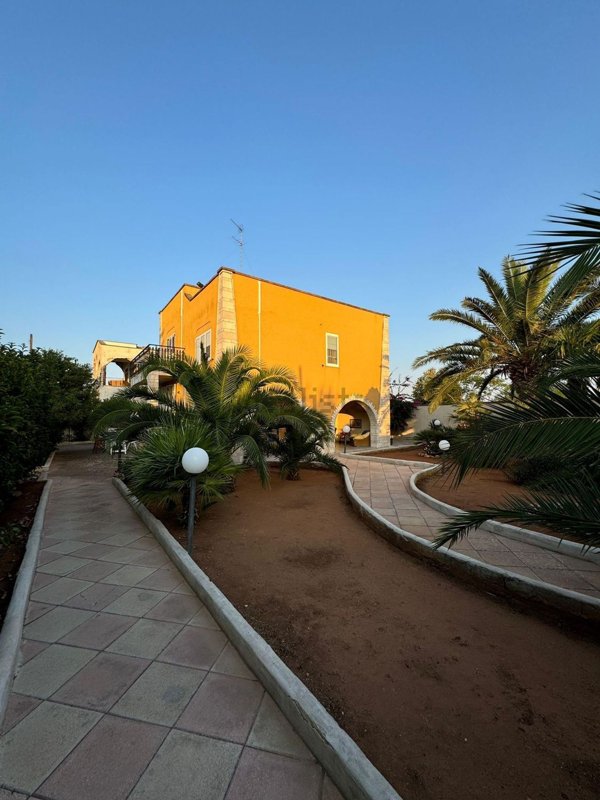 casa indipendente in vendita a Porto Cesareo
