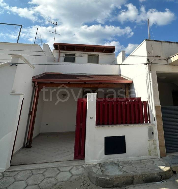 appartamento in vendita a Porto Cesareo in zona Torre Lapillo