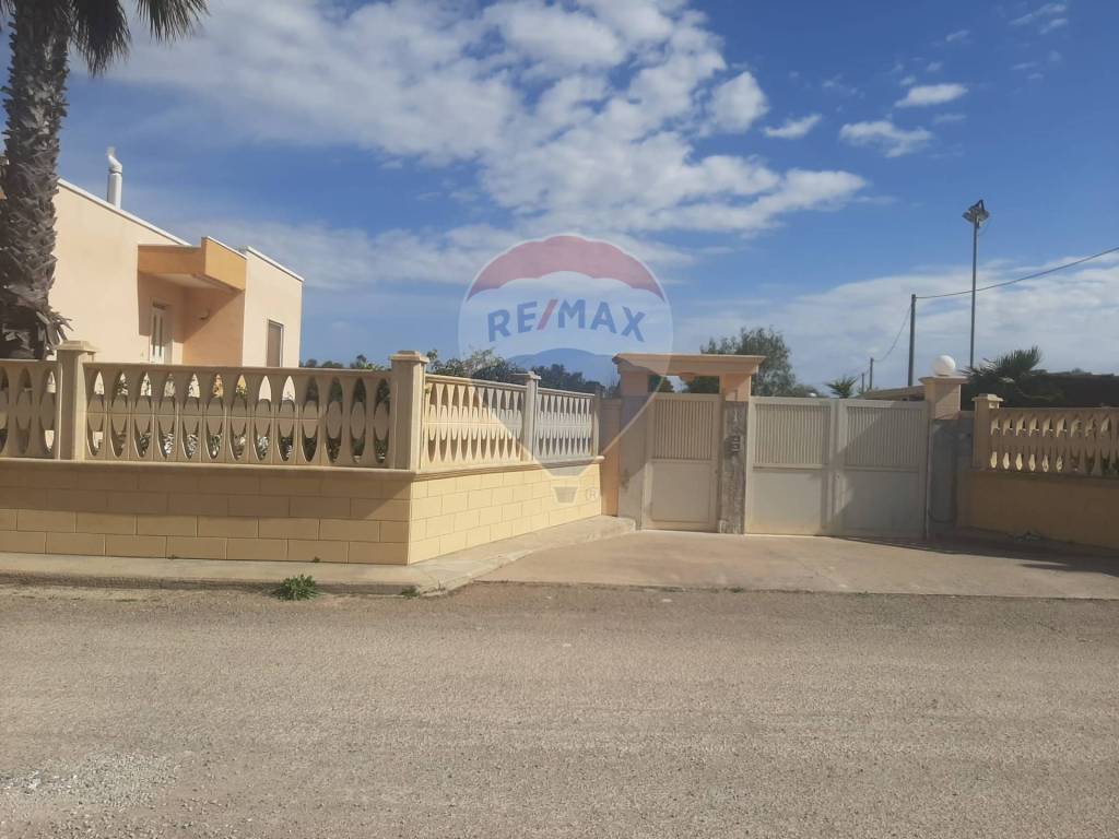 casa indipendente in vendita a Porto Cesareo