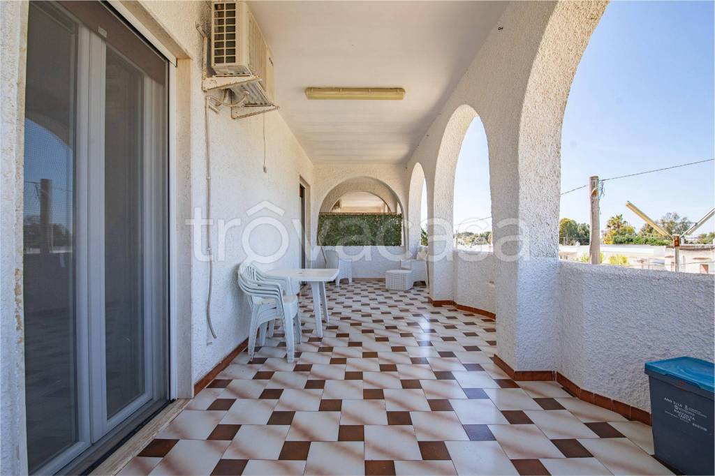 appartamento in vendita a Porto Cesareo in zona Torre Lapillo