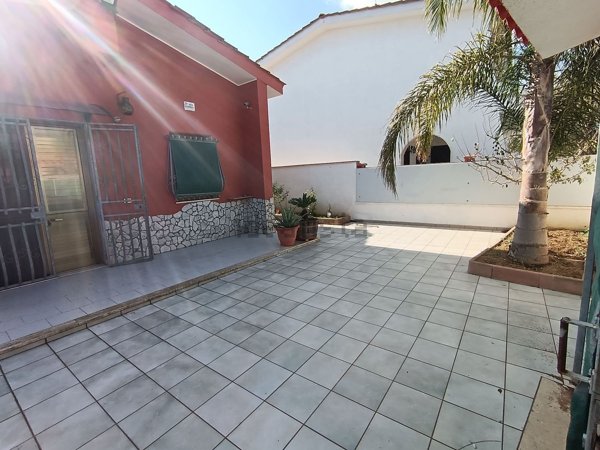 casa indipendente in vendita a Porto Cesareo in zona Torre Lapillo