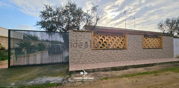casa indipendente in vendita a Porto Cesareo