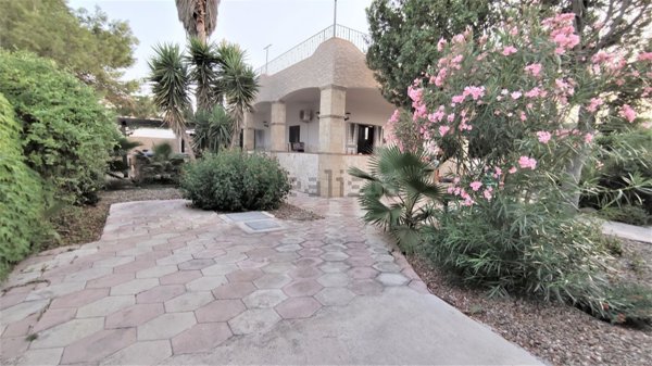 casa indipendente in vendita a Porto Cesareo