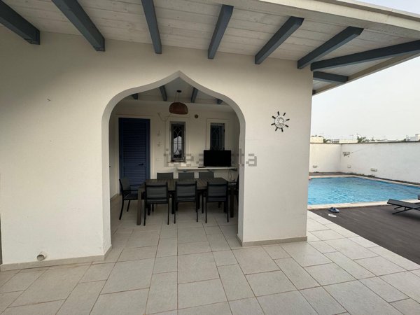 casa indipendente in vendita a Porto Cesareo