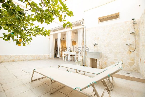 appartamento in vendita a Porto Cesareo in zona Torre Lapillo