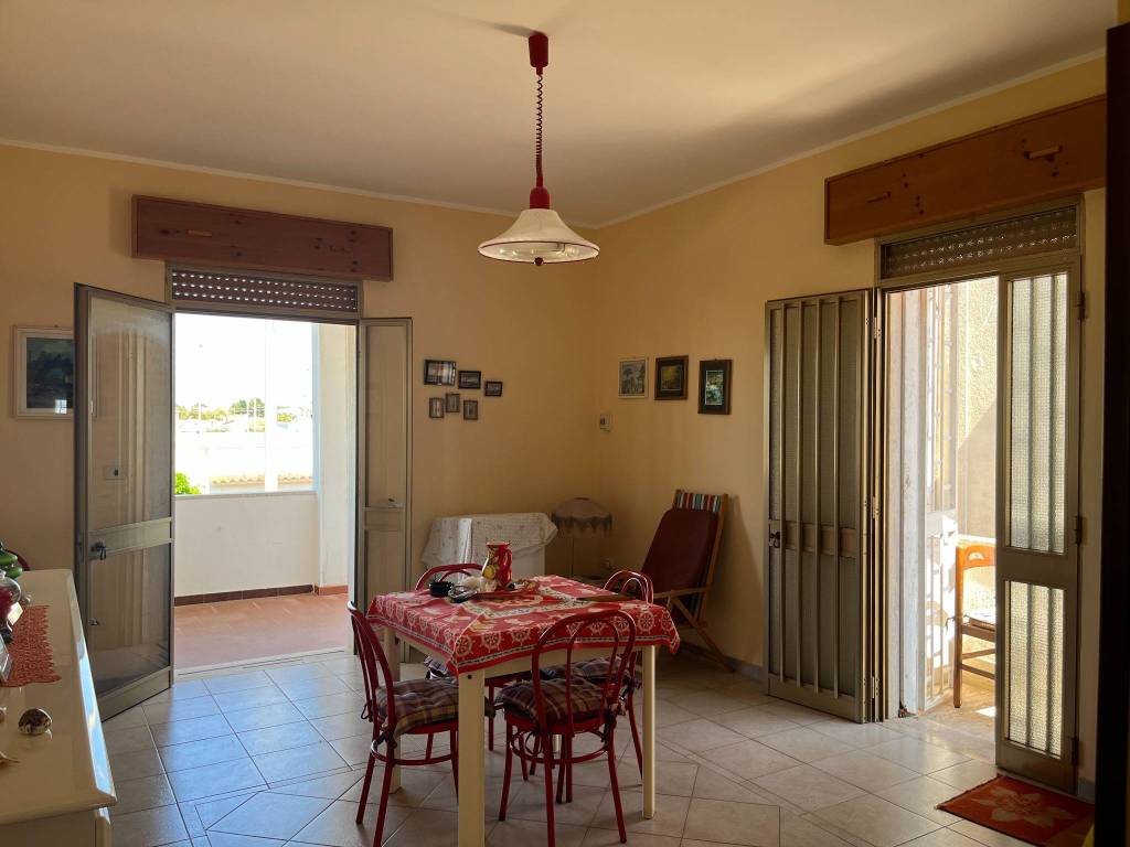 appartamento in vendita a Porto Cesareo in zona Torre Lapillo