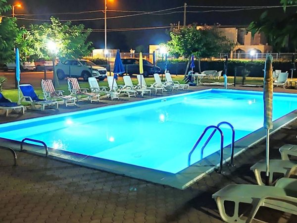 casa indipendente in vendita a Porto Cesareo in zona Torre Lapillo