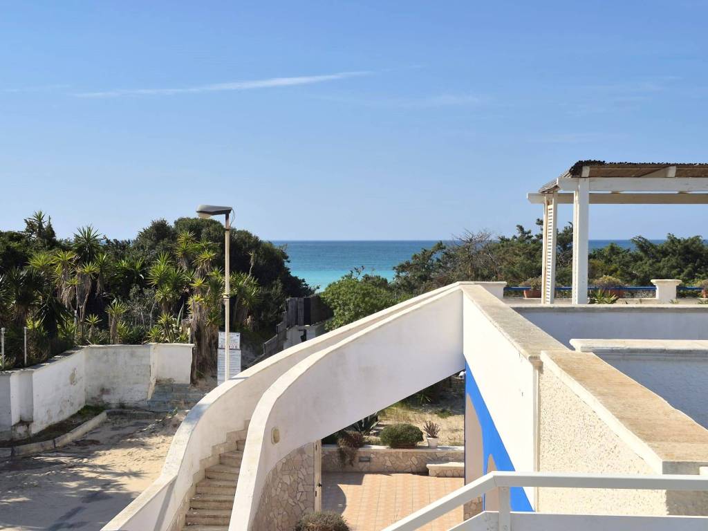 casa indipendente in vendita a Porto Cesareo in zona Torre Lapillo
