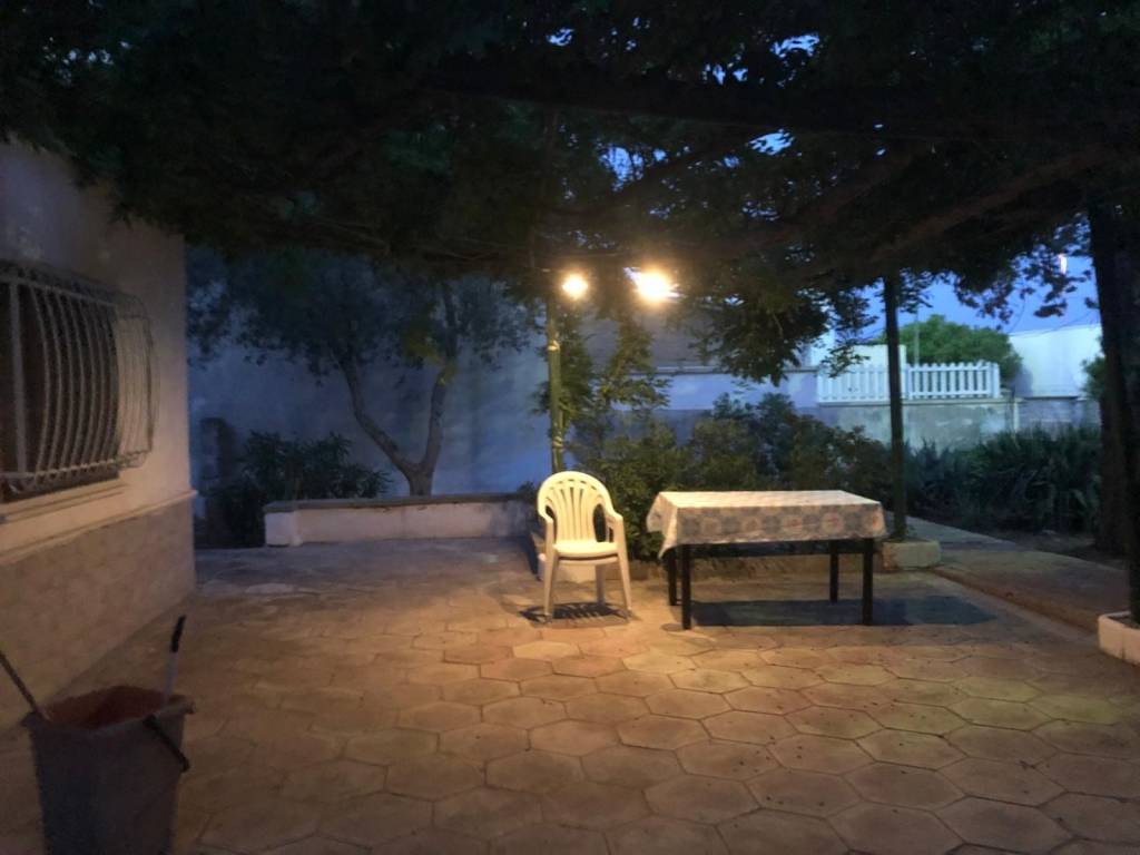 casa indipendente in vendita a Porto Cesareo in zona Torre Lapillo