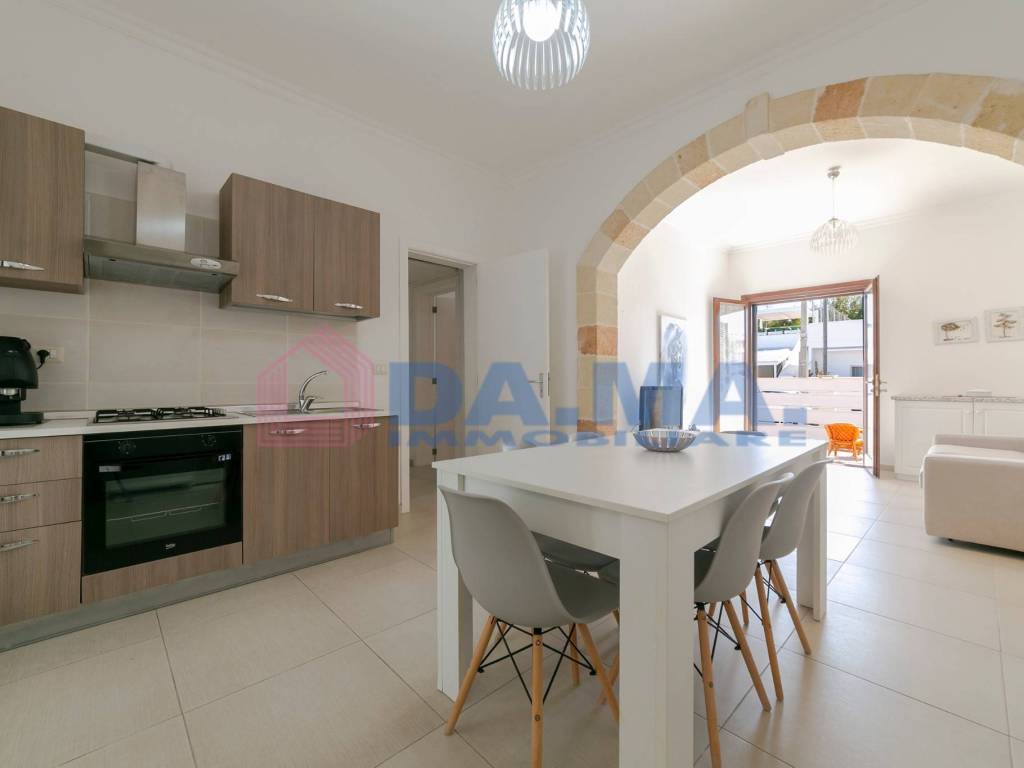 casa indipendente in vendita a Porto Cesareo in zona Torre Lapillo