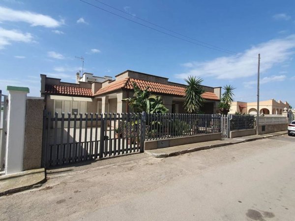 casa indipendente in vendita a Porto Cesareo