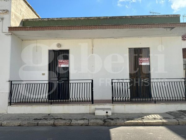 casa indipendente in vendita a Porto Cesareo