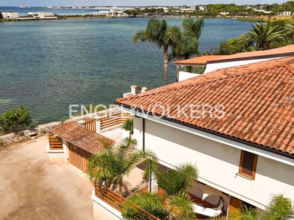 casa indipendente in vendita a Porto Cesareo