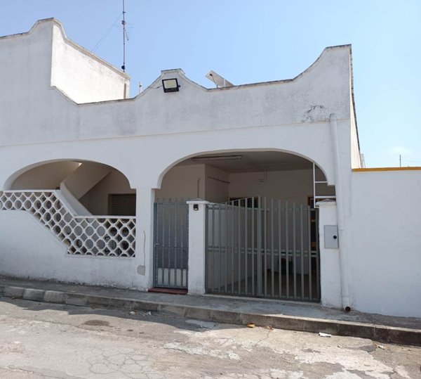 casa indipendente in vendita a Porto Cesareo in zona Torre Lapillo
