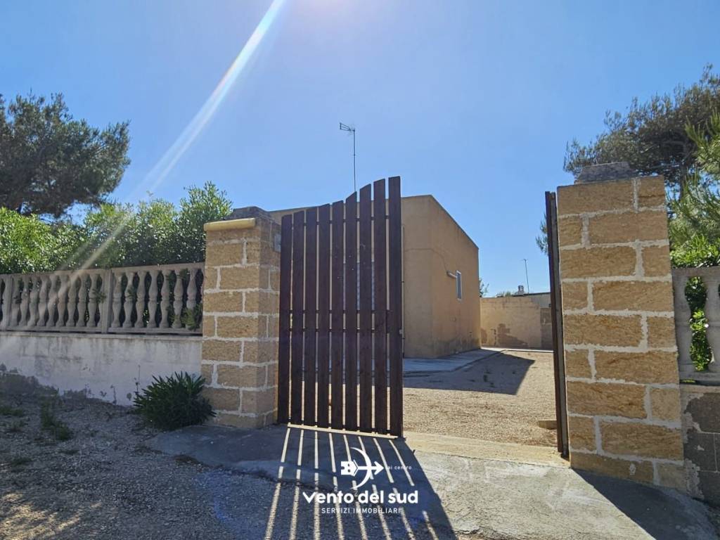 casa indipendente in vendita a Porto Cesareo