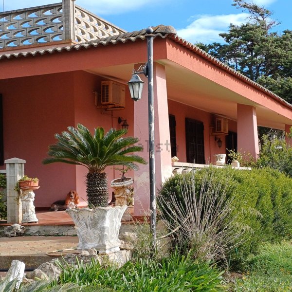 casa indipendente in vendita a Porto Cesareo