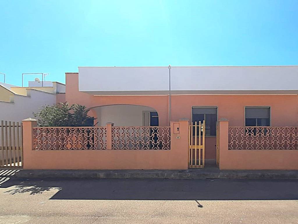 casa indipendente in vendita a Porto Cesareo