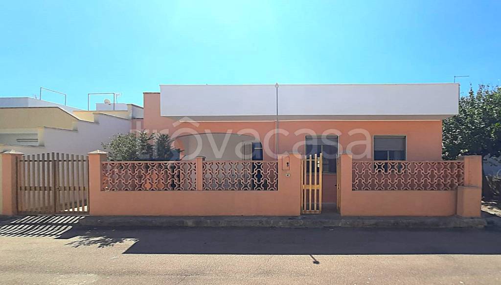 casa indipendente in vendita a Porto Cesareo in zona Torre Lapillo