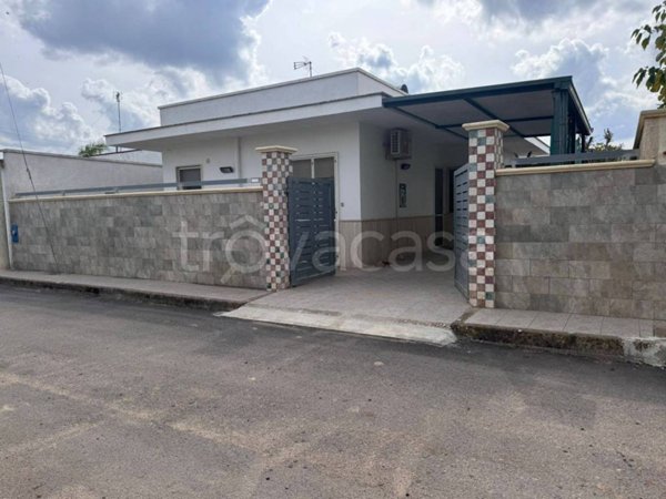 casa indipendente in vendita a Porto Cesareo in zona Torre Lapillo