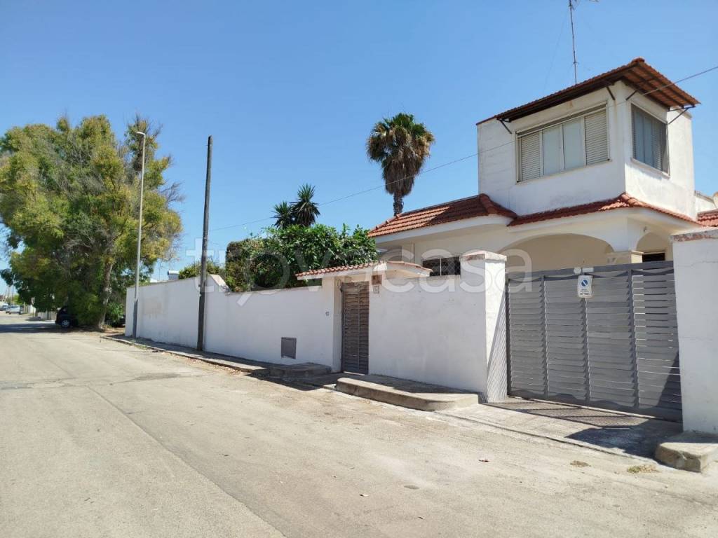 casa indipendente in vendita a Porto Cesareo in zona Torre Lapillo