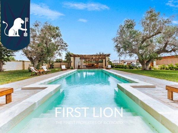 casa indipendente in vendita a Porto Cesareo