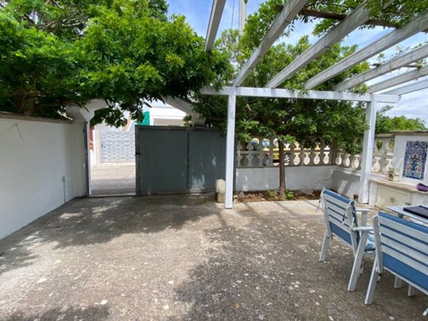 casa indipendente in vendita a Porto Cesareo in zona Torre Lapillo