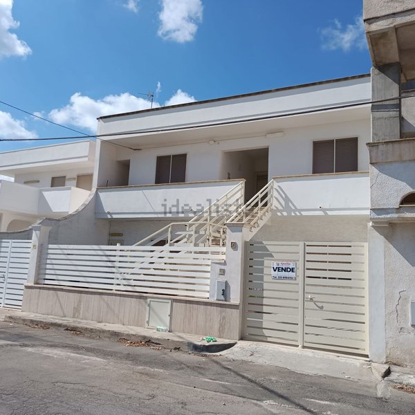 appartamento in vendita a Porto Cesareo in zona Torre Lapillo